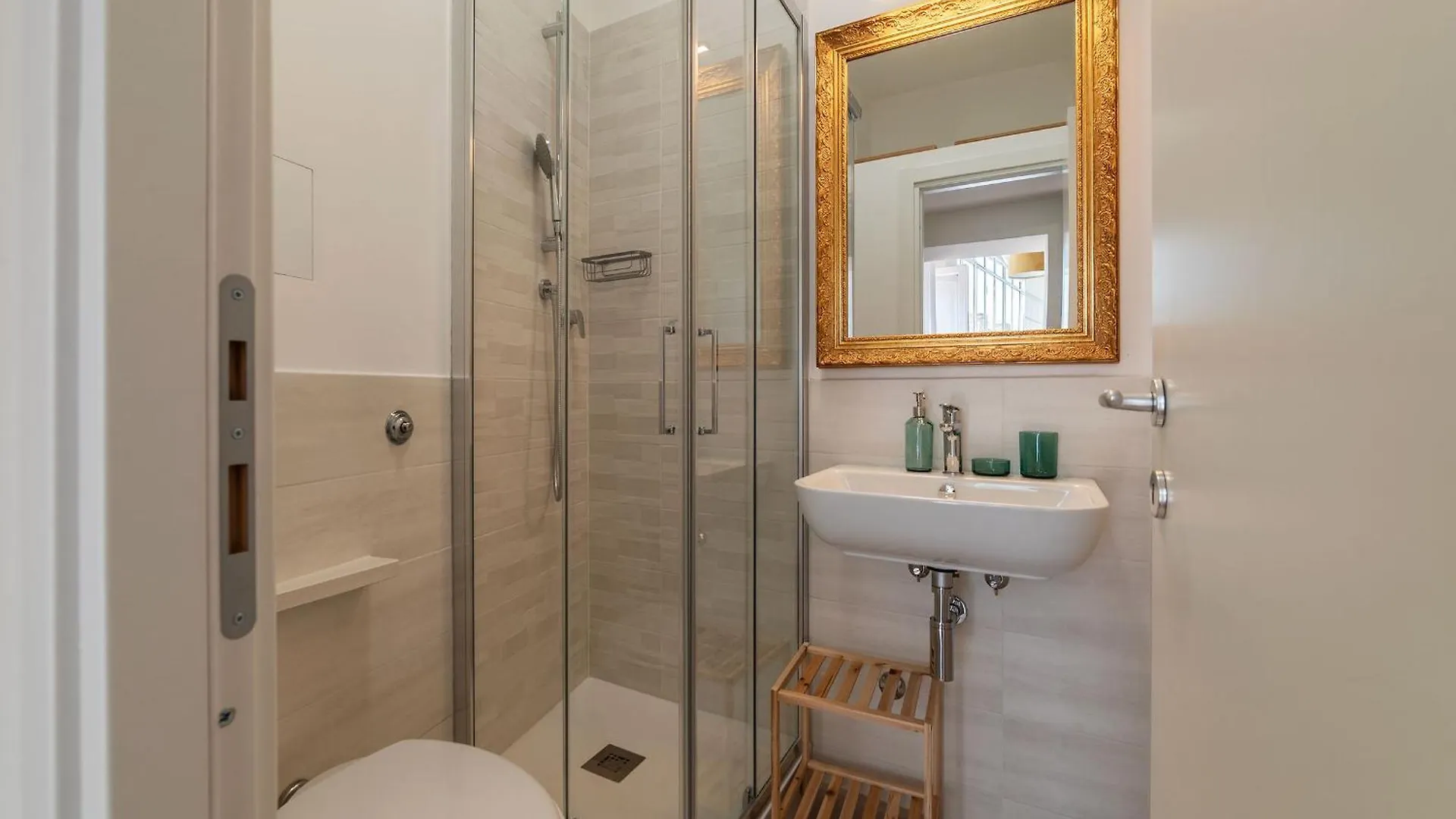 شقة 2 Bedroom Flat With Vatican Terrace روما